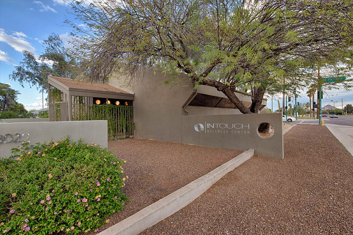 Wellness, Health, Nutrition & Chiropractic Center in Phoenix, AZ